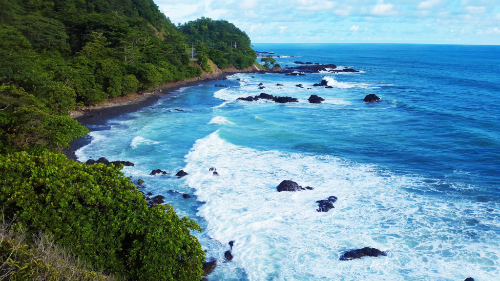 3 Costa Rica Destinations + Luxury Homes for Last-Minute Travel