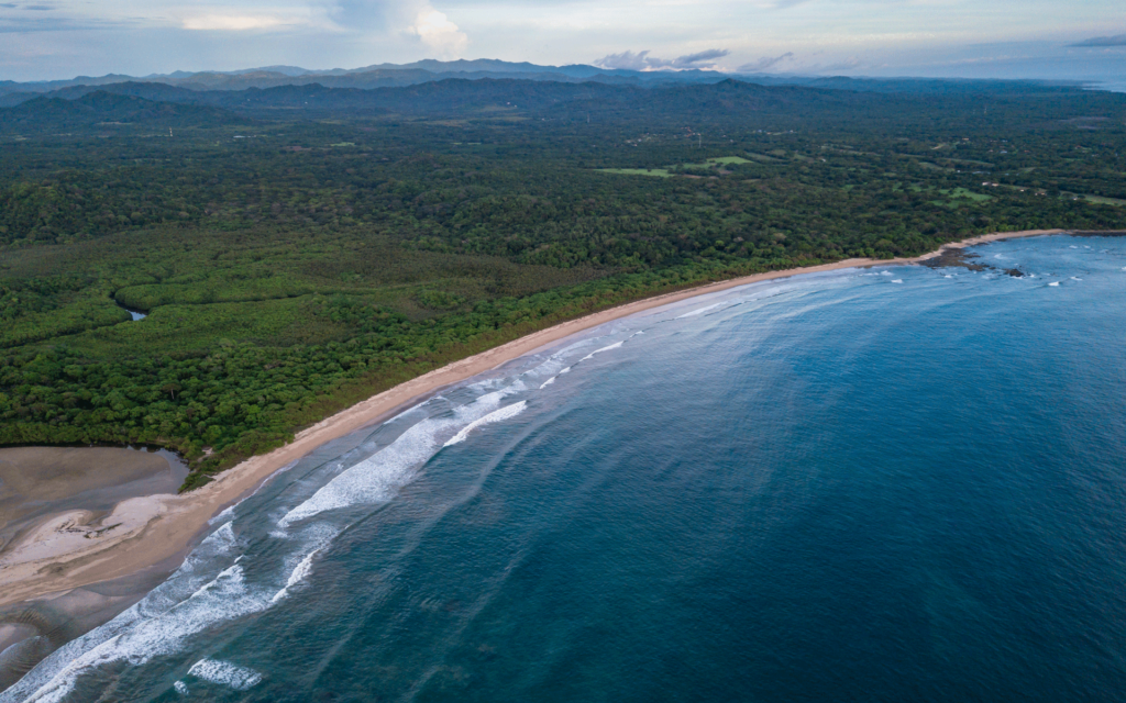 Costa Rica luxury villa rentals on Langosta Beach