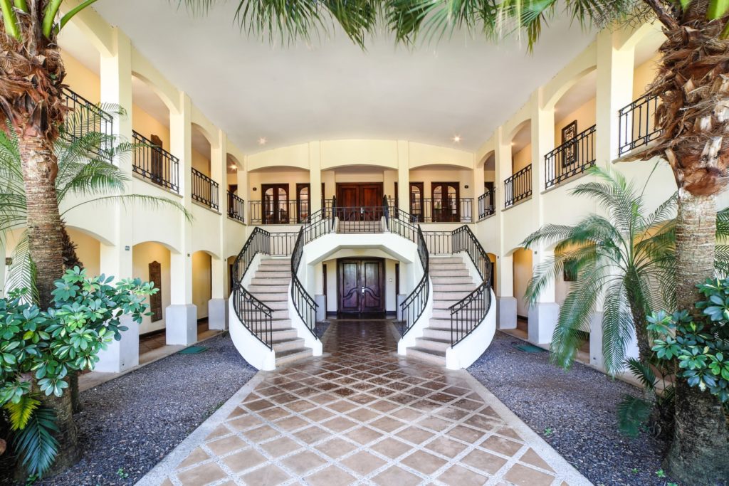 Costa Rica wedding venues - the perfect double staircase-min